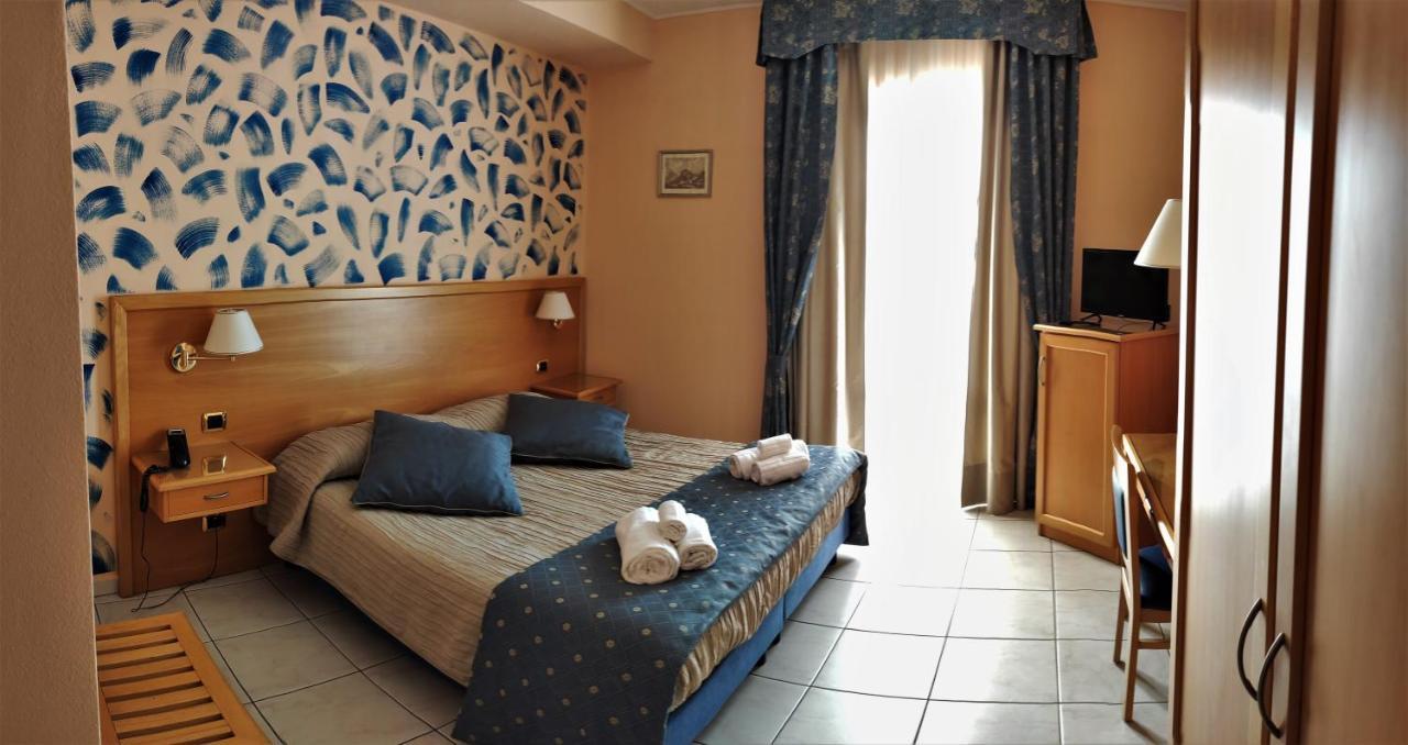 Hotel Bristol Энна Экстерьер фото